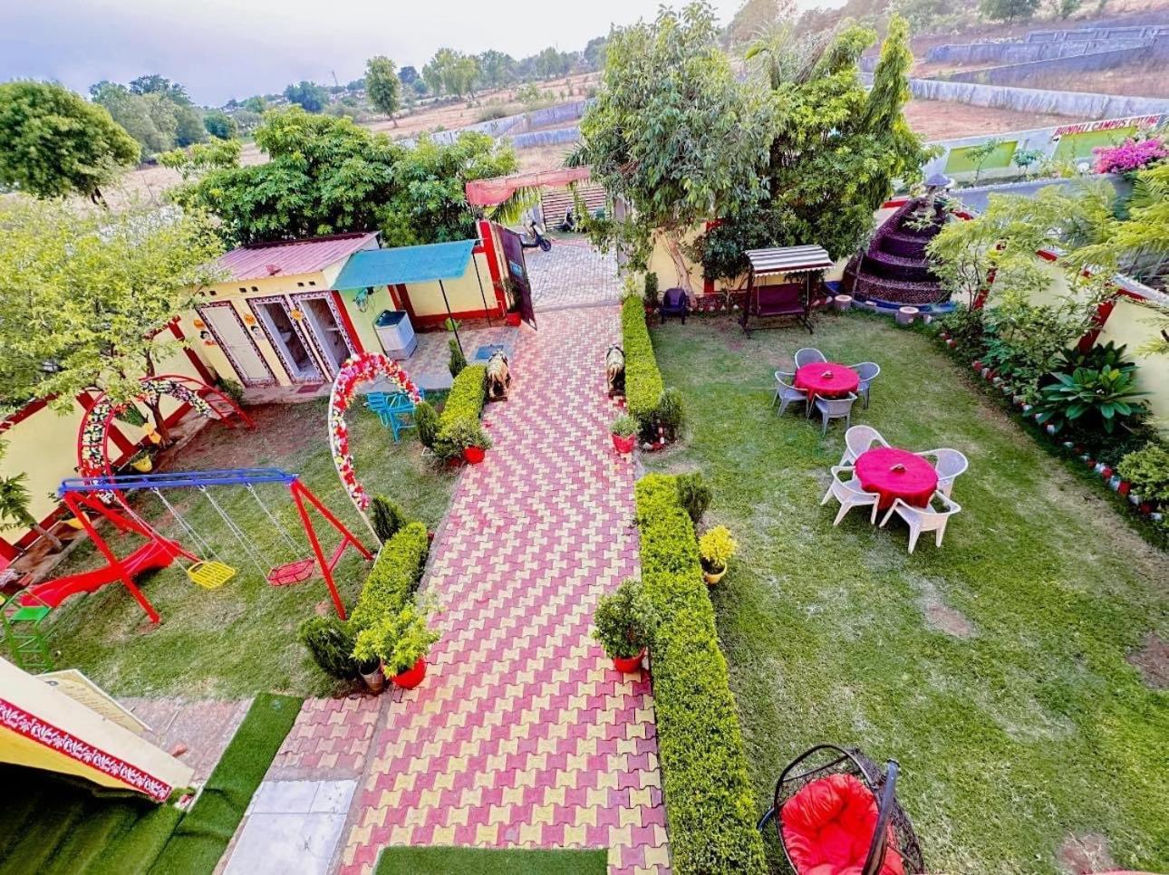 Bundeli Farm Resort & Banquet Orchha Εξωτερικό φωτογραφία