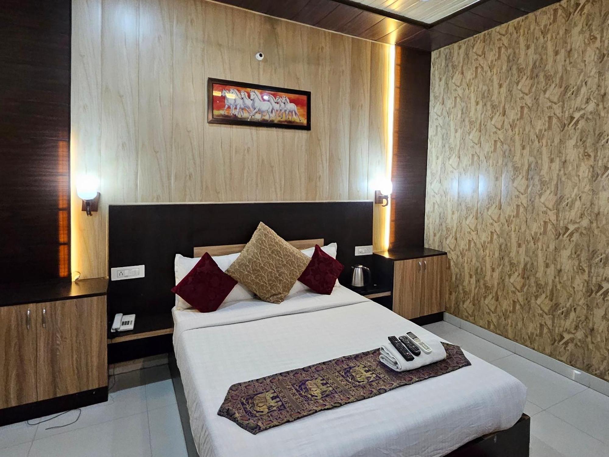 Bundeli Farm Resort & Banquet Orchha Εξωτερικό φωτογραφία